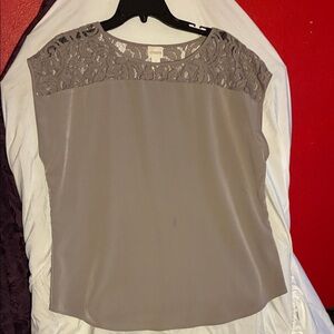 Chico's Taupe Lace Yoke Cap Sleeve Blouse